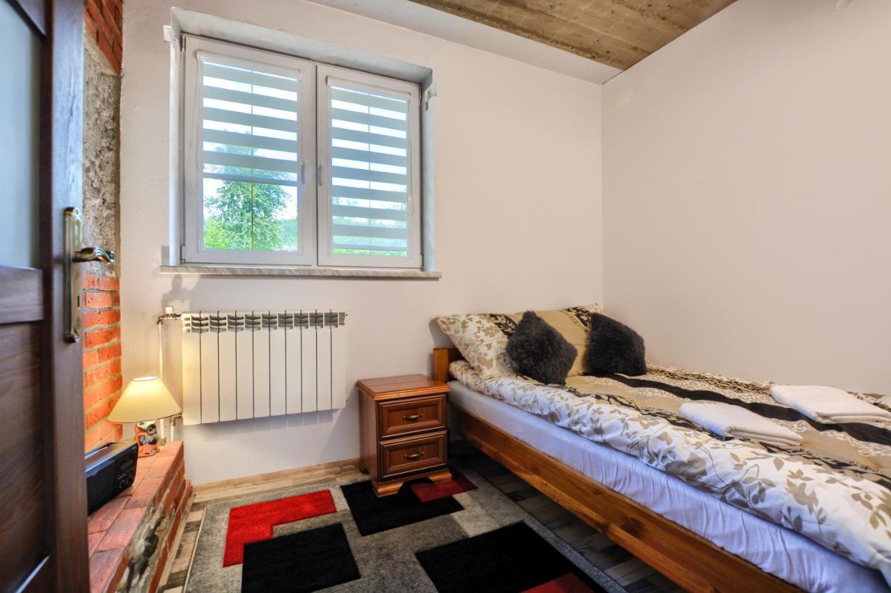 Ceglany Apartament Ustrzyki Dolne Exterior photo